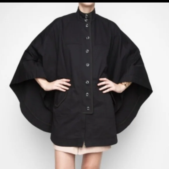 BCBGENERATION BLACK LIGHTWEIGHT PONCHO CAPE FRONT BUTTON SZ XS - Picture 2 of 16